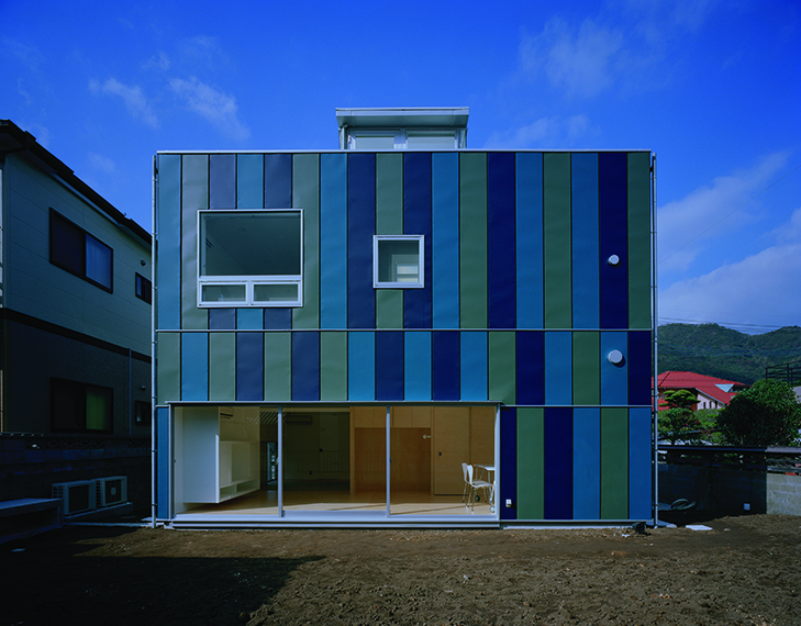 bluehouse_001
