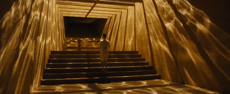 blade-runner-2049-movie-3-768x315