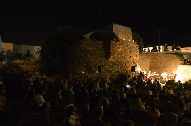 FOTEINH LIAKOU_ANTIPAROS 2015